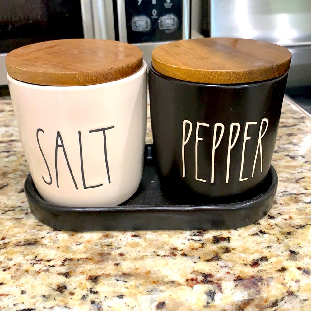 Salt and Pepper Rae Dunn
